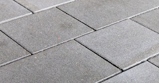 Купить тротуарную плитку 300х300х30 от 866 руб. в Старой Руссе