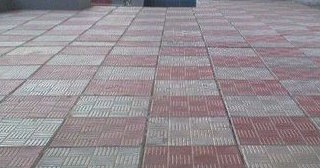 Укладка плитки на улице в Старой Руссе: стоимость работы от 815 руб.
