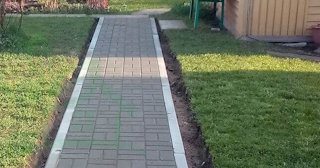 Укладка садовых дорожек в Старой Руссе: стоимость от 917 руб. от ТротуарнаяПлитка