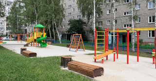Благоустройство детской площадки во дворе от 1936 руб. в Старой Руссе